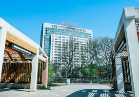江苏大学
